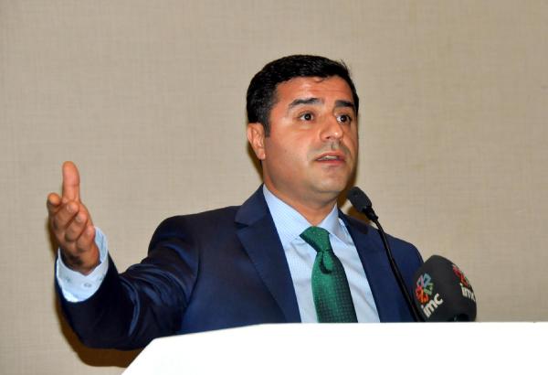 Selahattin Demirtaş Berlin'e geliyor