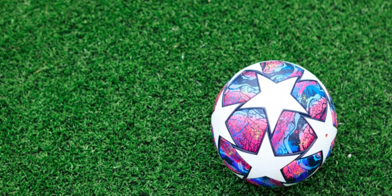 İspanya'da kadın milli futbolcular erkeklerle aynı ekonomik şartlara sahip oldu