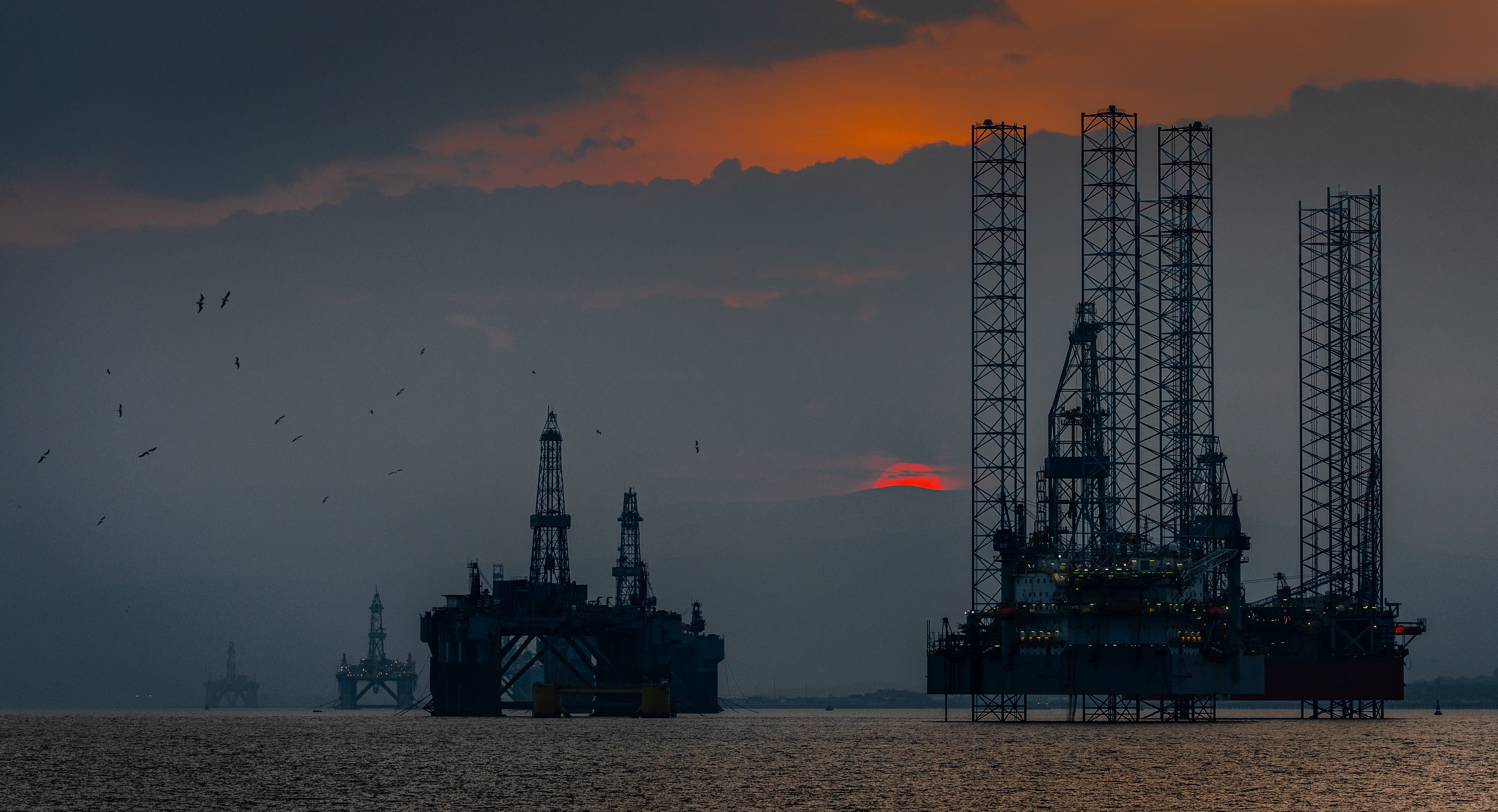 Gazprom'dan Avrupa'ya uyarı... Gaz sevkiyatı düşmeye devam ediyor!
