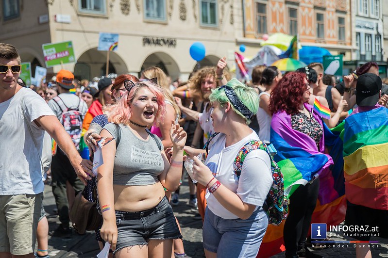 CSD şehir merkezinden geçiyor