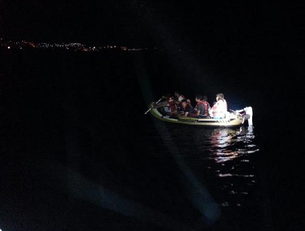 20 mülteci İtalya'ya gitmek isterken boğuldu