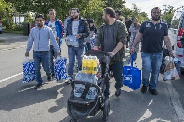 Almanya 500 sığınmacıyı durdurdu