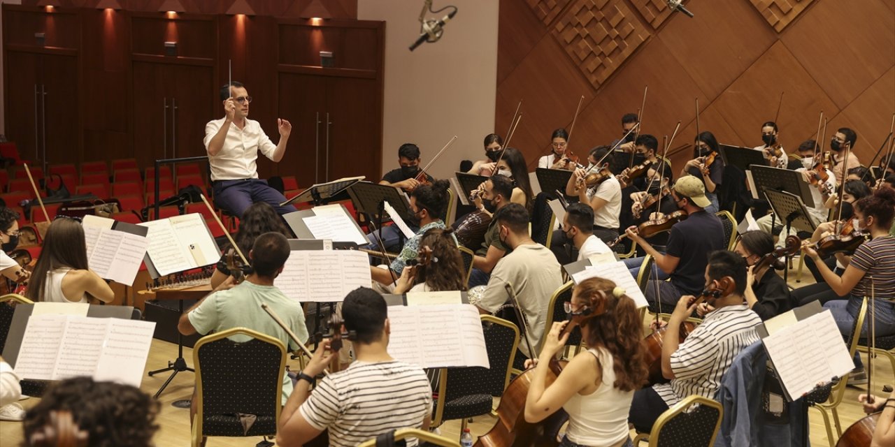Filistin Gençlik Orkestrası, CSO'da "Barış Konseri" verecek