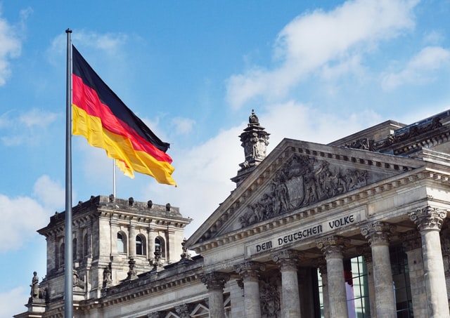 IMF, Almanya'nın ekonomik büyüme tahminini düşürdü