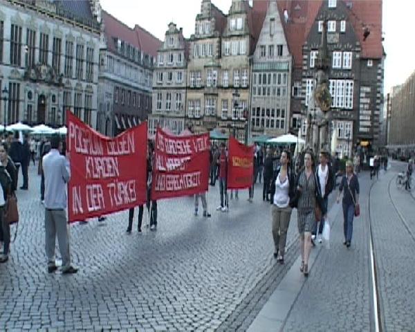 HDP'ye saldırı Bremen'de protesto edildi