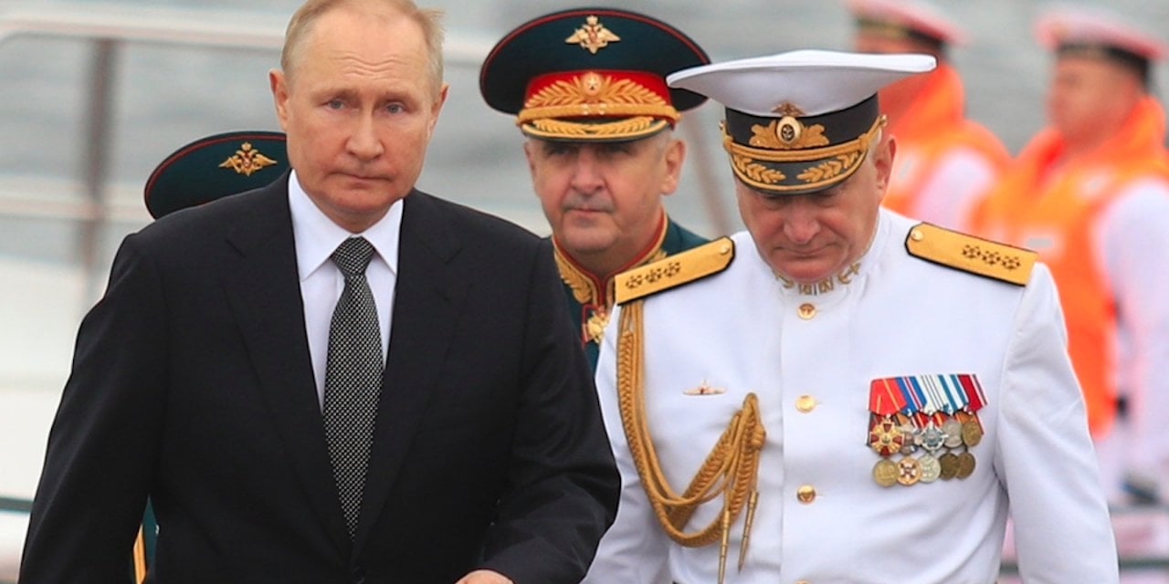Putin, ülkesinin yeni deniz doktrinini imzaladı