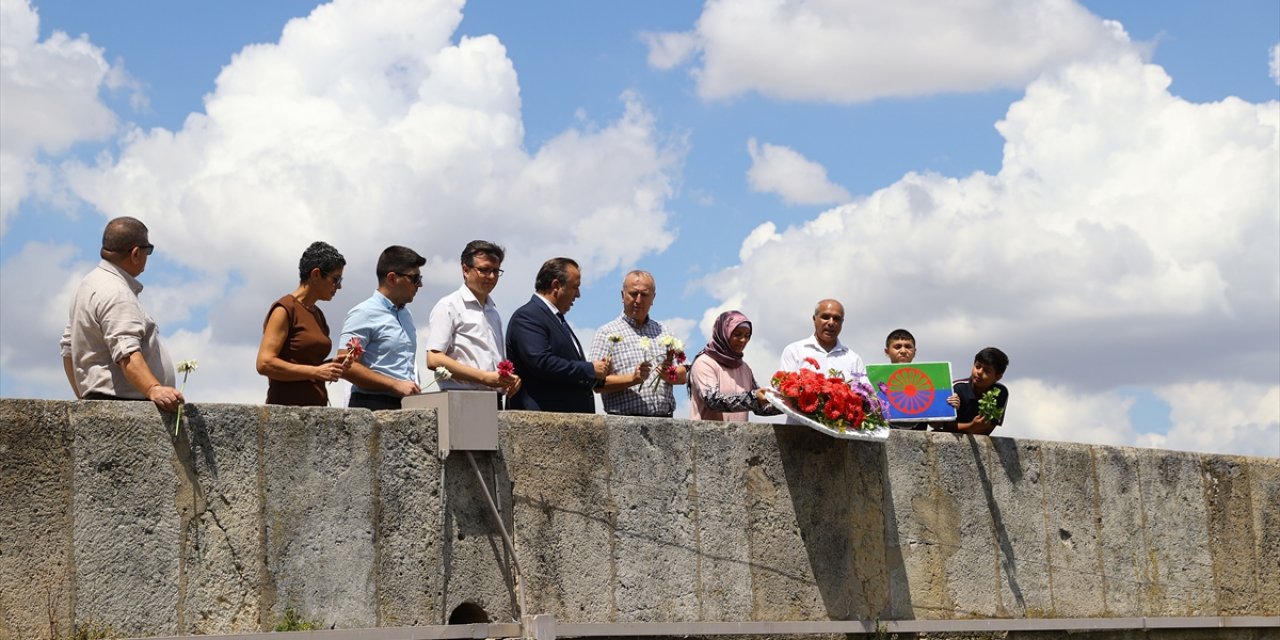1944'te Auschwitz kampında öldürülen Romanlar Edirne'de anıldı