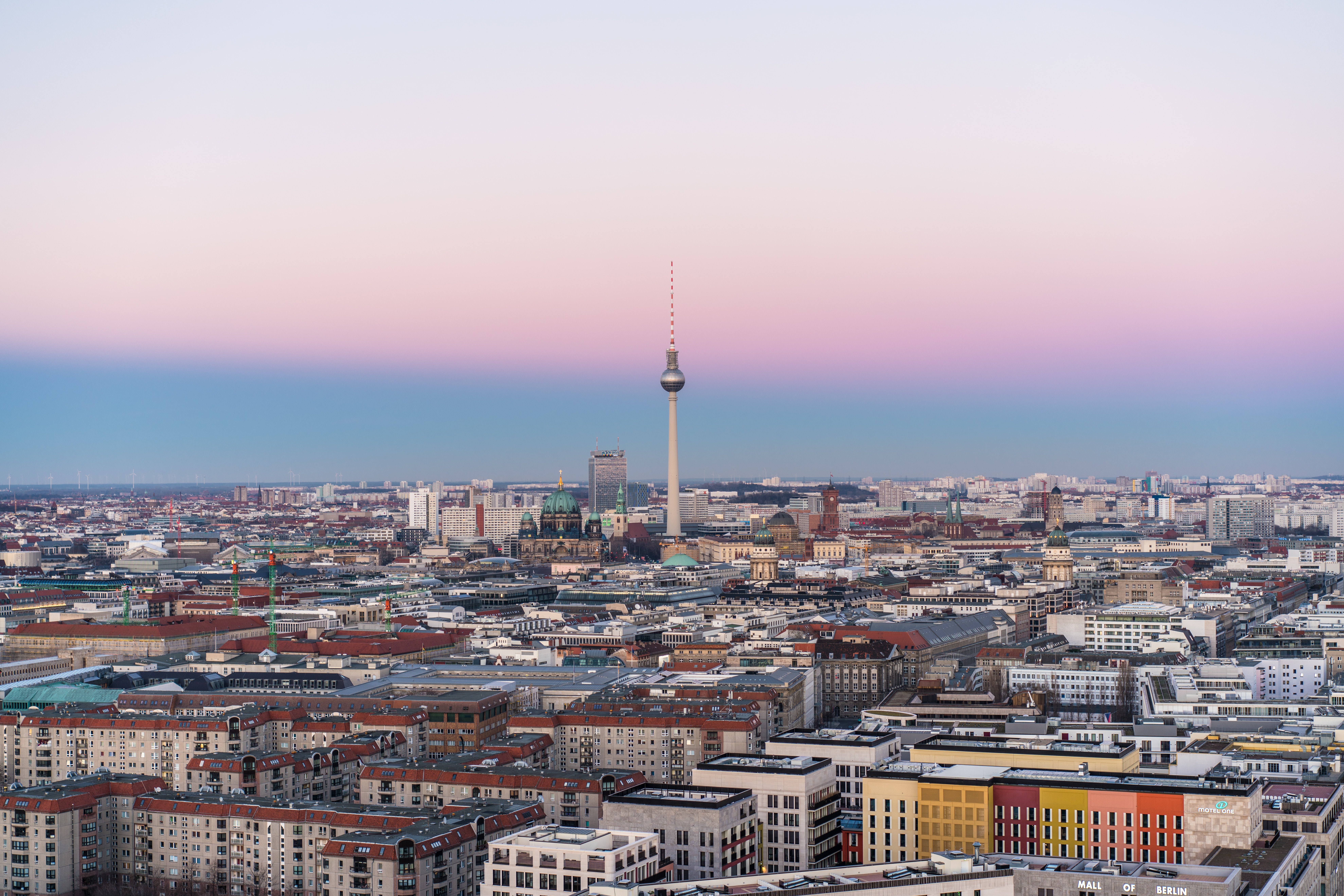 Berlin'de Filistinliler ve Arap Dernekleri Birliği tarafından kınama gösterisi