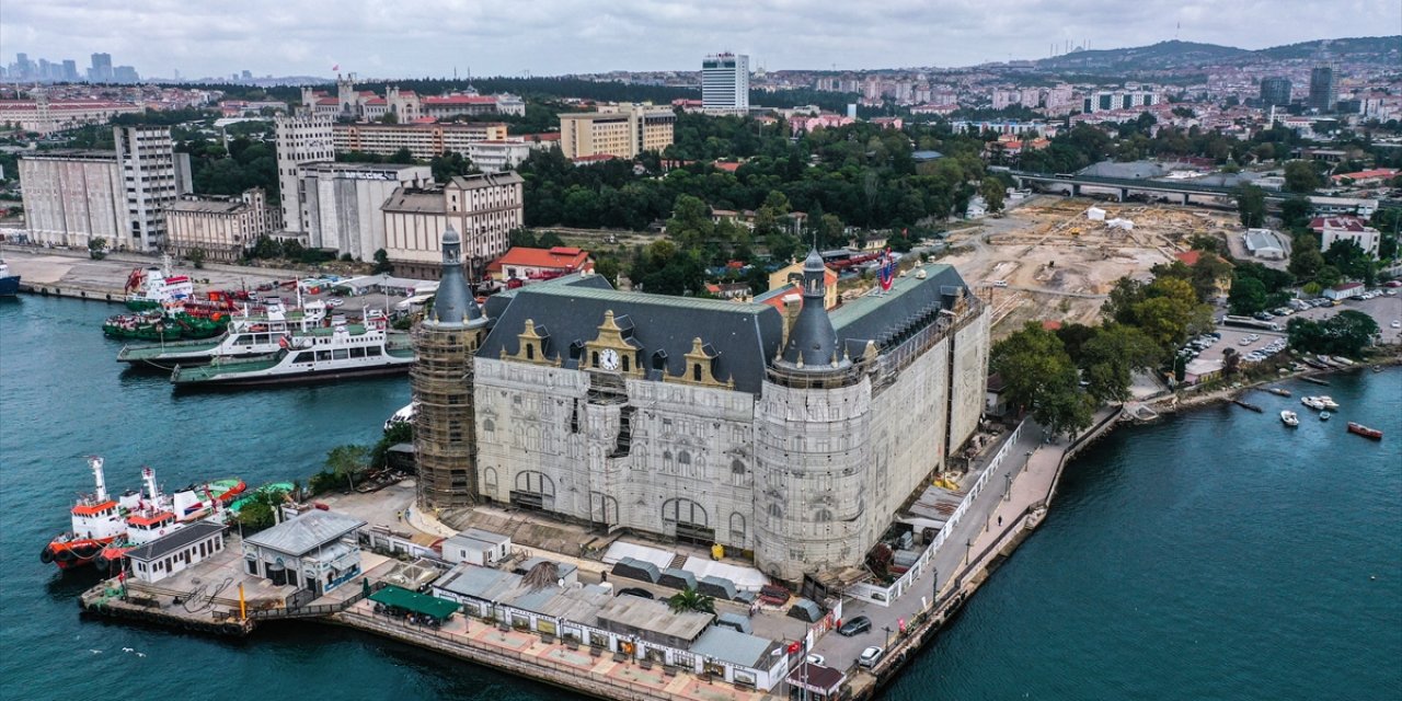 Asırlık Haydarpaşa Garı'nda "yılların yanlışları" düzeltiliyor