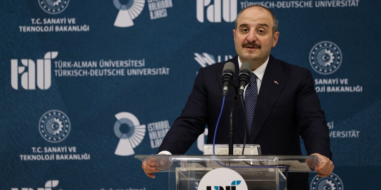 Bakan Varank, Türk Alman Üniversitesi UYAM Güdümlü Proje İmza Töreni'nde konuştu