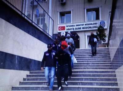 Hırsızların evinden adeta cephanelik çıktı