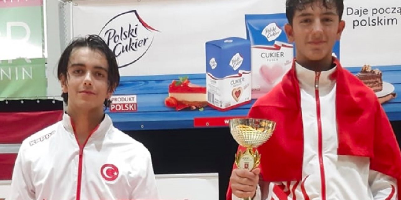 Milli eskrimcilerden Polanya'da biri altın 3 madalya