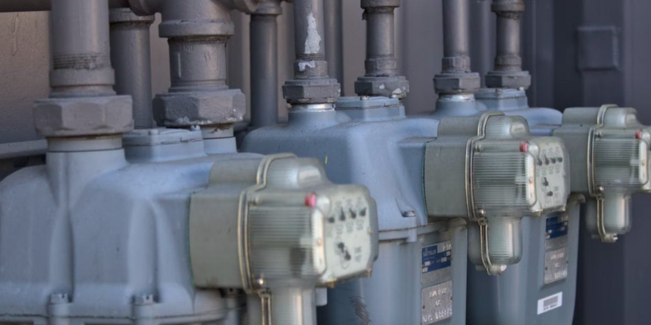 İspanya hükümeti enerji krizine karşı doğal gazda vergiyi yüzde 5'e indirdi