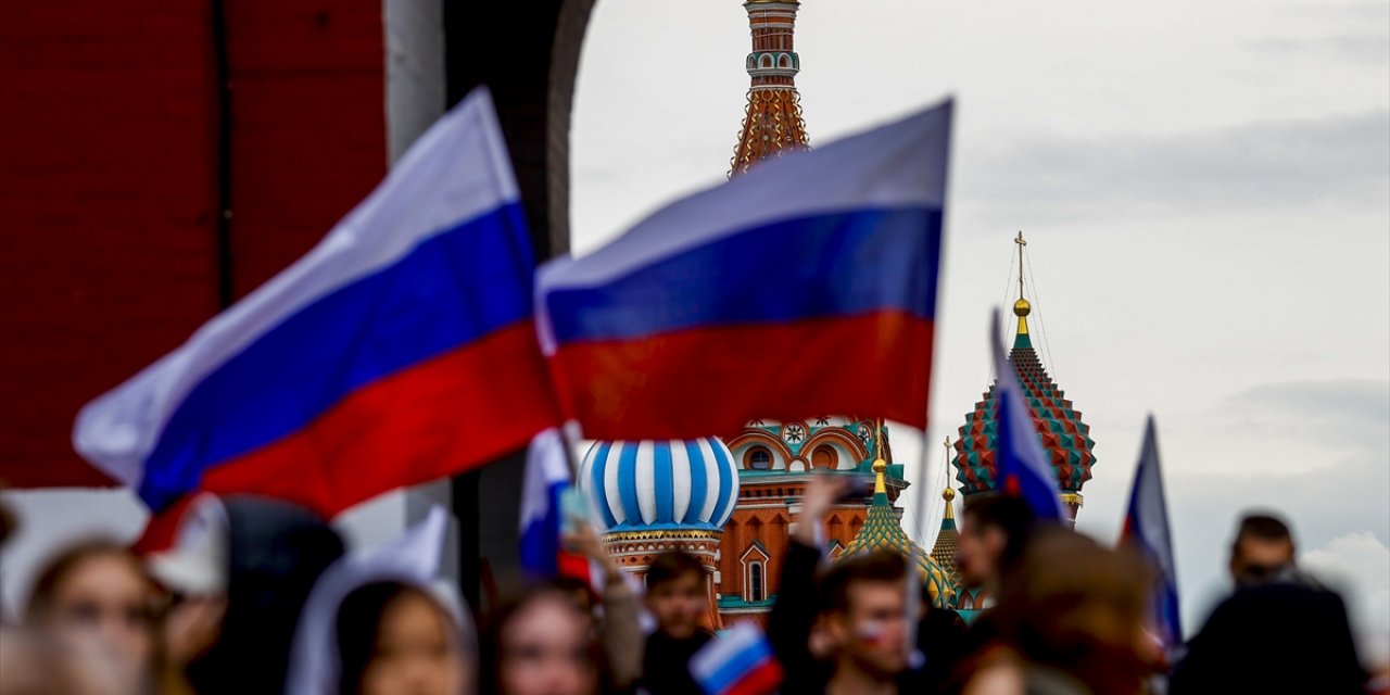 Rusya’da Ukrayna’daki ayrılıkçı bölgelere yönelik destek mitingi düzenlendi