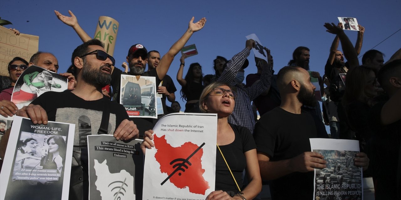 Yunanistan'da Mahsa Emini'nin ölümü protesto edildi