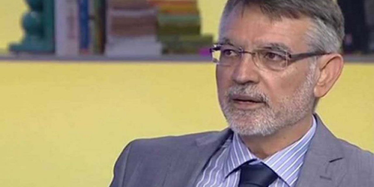 Amiral Çetin'den efsane Yunanistan çıkışı: Kozlarımızı iyi oynayalım, adalar için kahvede okey oynayanlardan bir ekip bile yeter