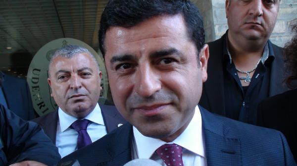 Demirtaş: Cumhurbaşkanı silahların susmasını kabul etmiyor