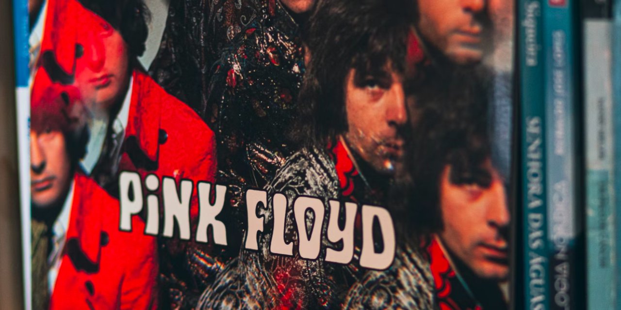 Pink Floyd’un kurucusu Roger Waters: Ukrayna’nın ölüm listesindeydim