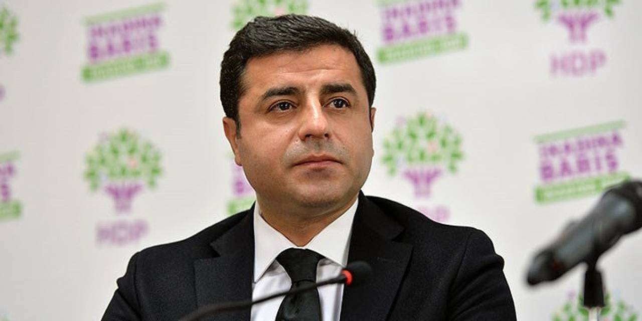 Selahattin Demirtaş: Ne hikmetse herkes benden özeleştiri istiyor