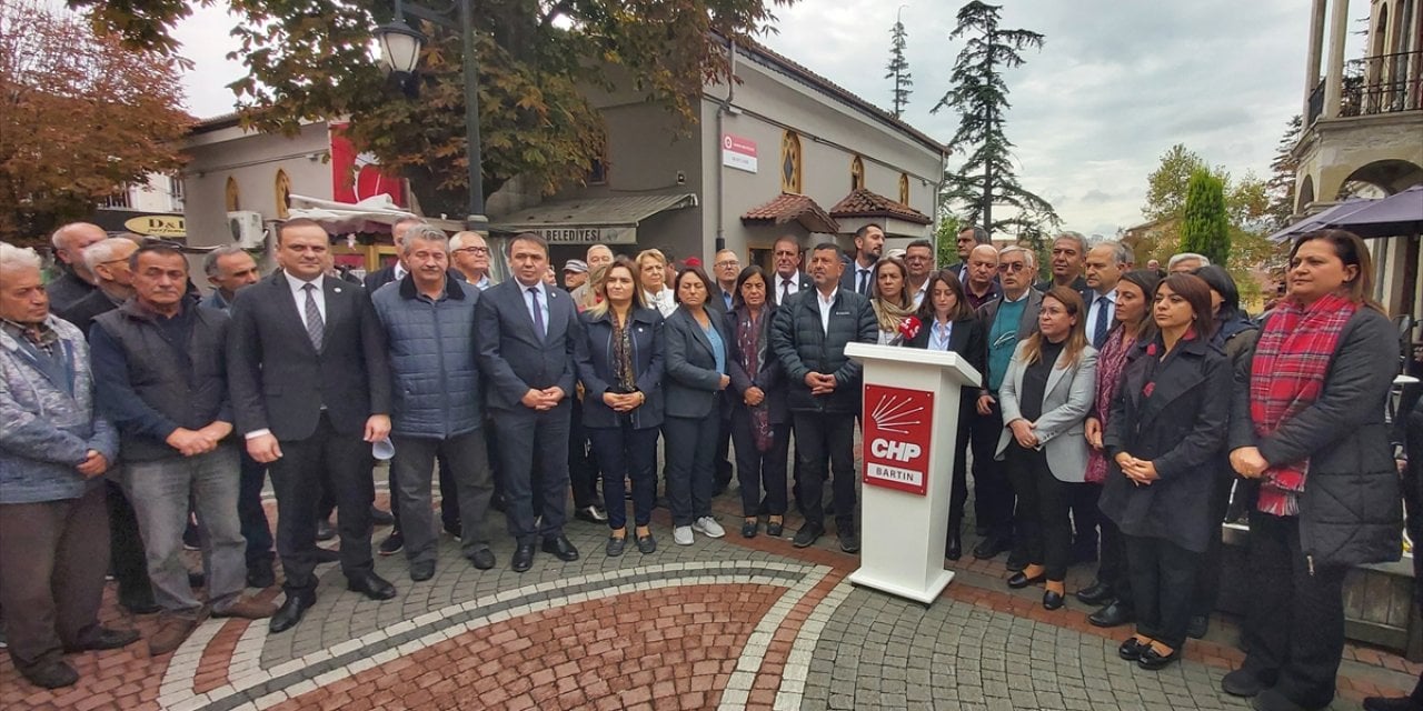 CHP heyeti, maden ocağında patlama yaşanan Amasra'da temaslarda bulundu
