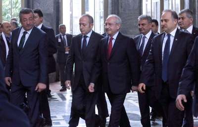 Kılıçdaroğlu: Direnme hakkı inancımızda da vardır zulme teslim olmak bizim kitabımızda yoktur