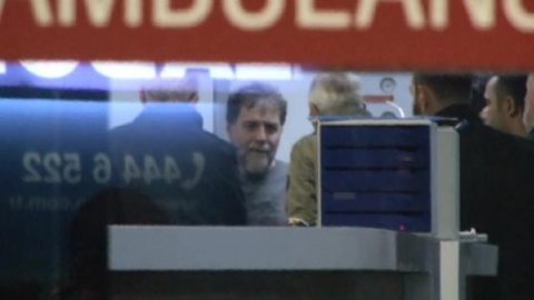 Ahmet Hakan taburcu oldu