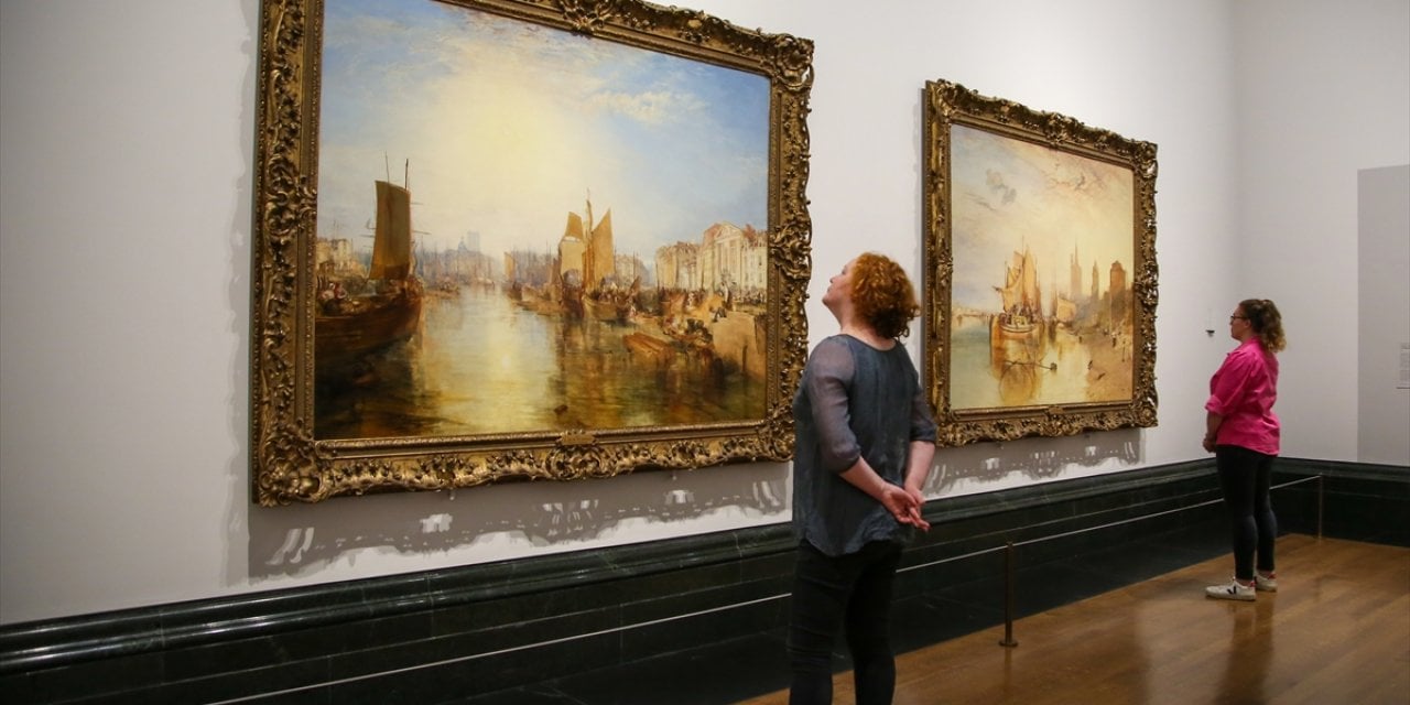 Joseph Turner'ın tabloları National Gallery'de sergileniyor