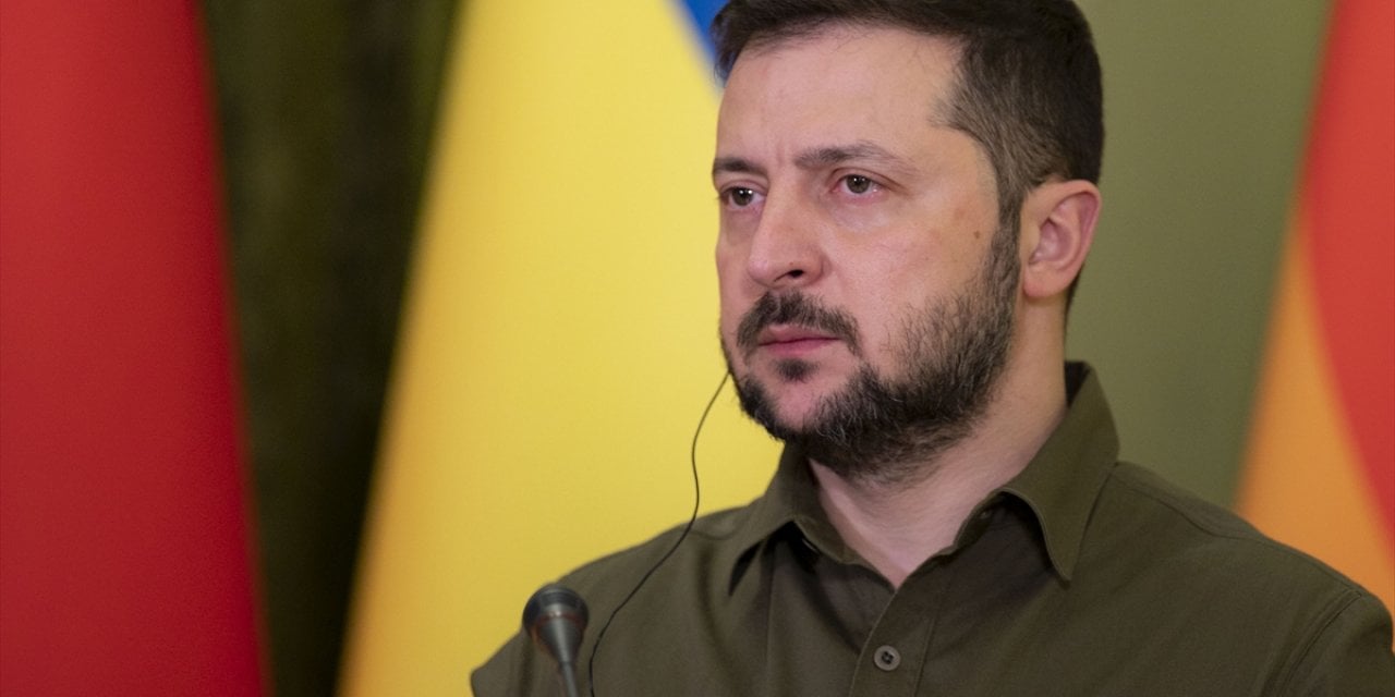 Zelenskiy, Ukrayna'da kritik altyapıların korunmasına ilişkin kararname imzaladı