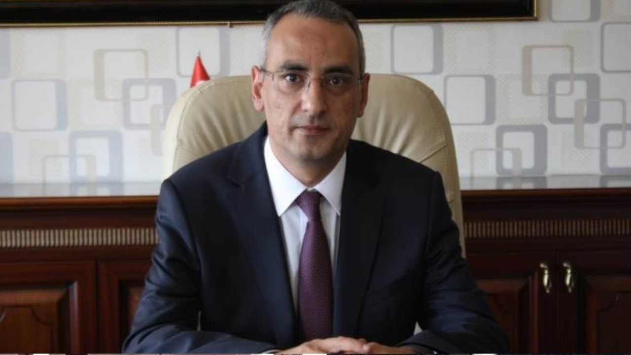 Türkiye'de bir kaymakam, evinde kanlar içinde bulundu