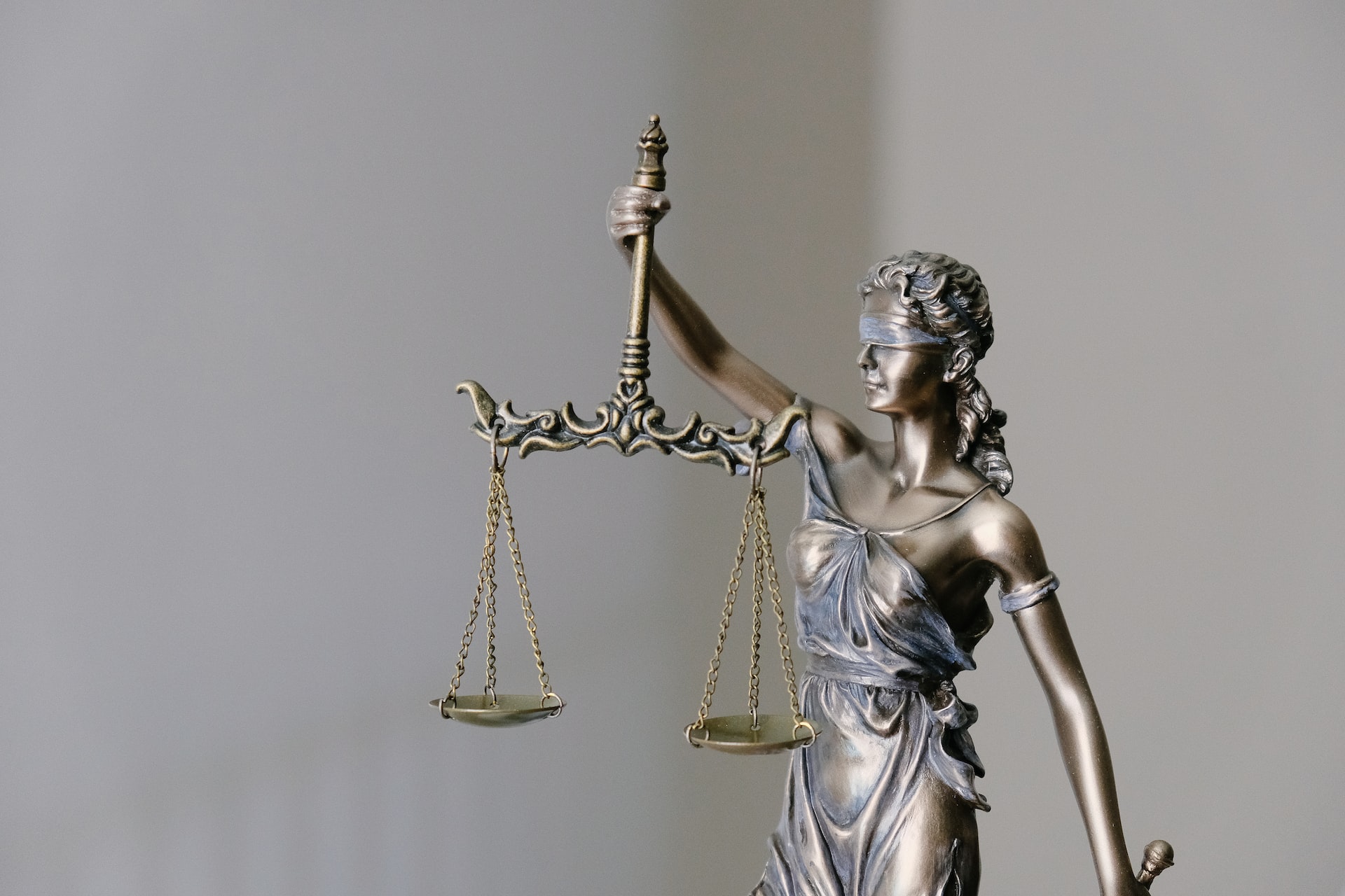 Almanya'da yolları kapatan iklim aktivistlerinin cezası belli oldu