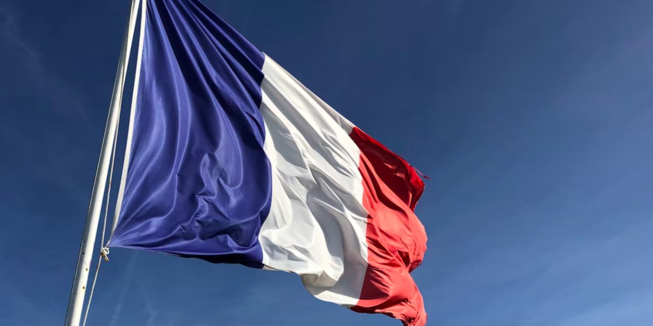 Paris ve yakın banliyösünde 130 kişinin öldüğü terör saldırılarının üzerinden 7 yıl geçti