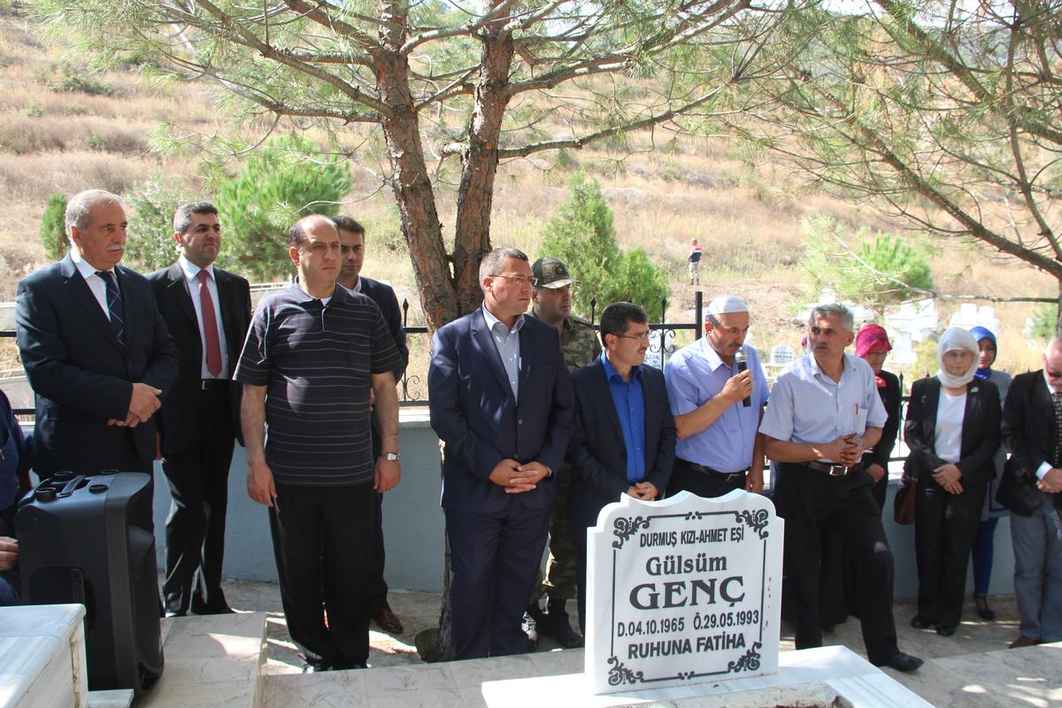Solingen kurbanlarının ailelerini ziyaret ettiler