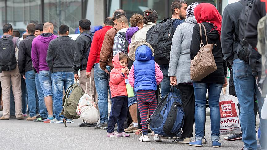Avrupa'ya ekim ayında 218 bin mülteci geldi