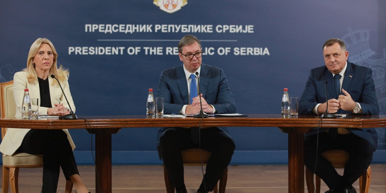 Sırbistan Cumhurbaşkanı Vucic, Bosnalı Sırp liderler ile görüştü