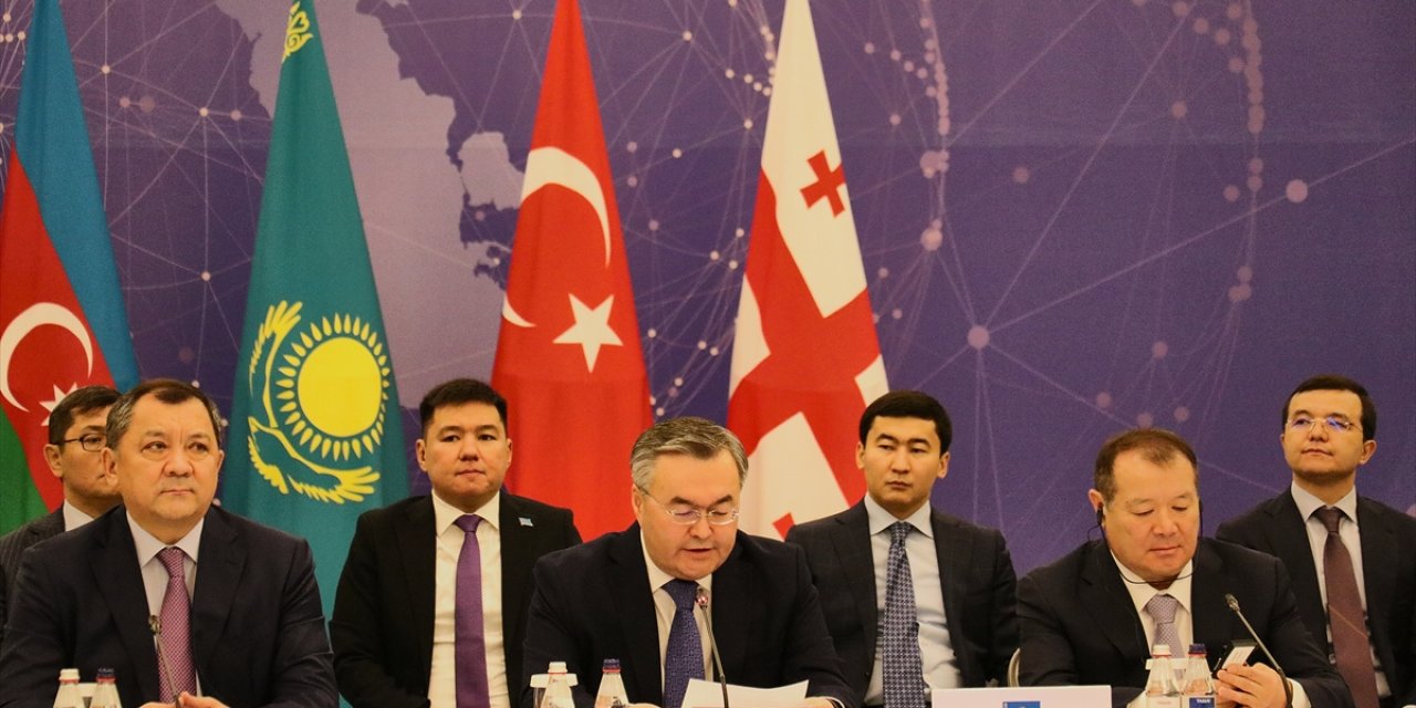 Türkiye, Azerbaycan, Kazakistan ve Gürcistan Orta Koridoru geliştirmek için yol haritası imzaladı