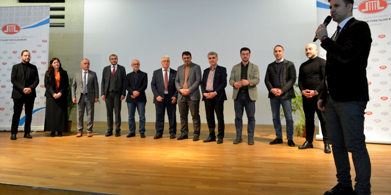Almanya'da DİTİB Sosyal Dayanışma Merkezi yeni yönetimini seçti