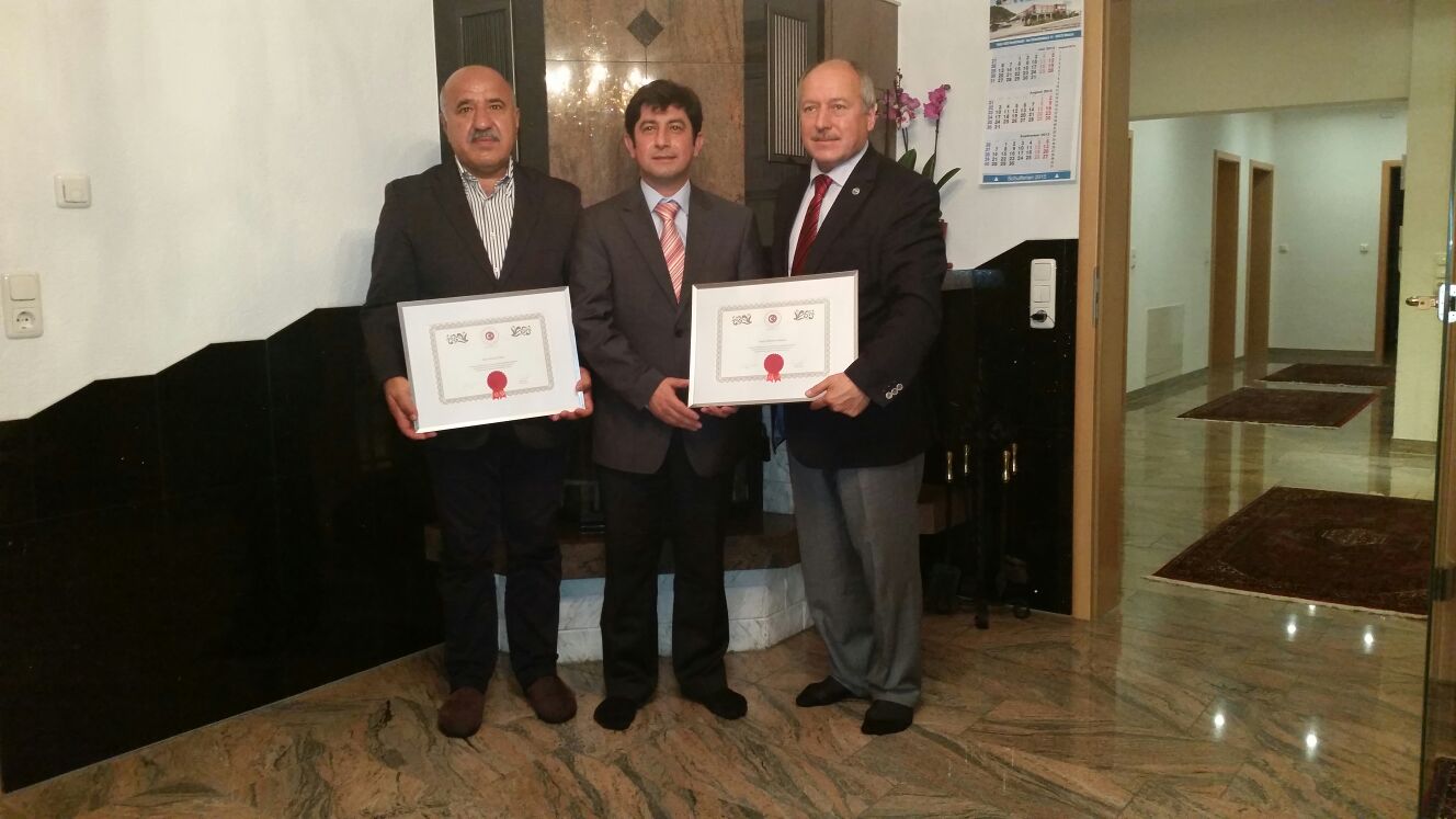 Ufuk Ekici'den Recep Yıldız ve Mehmet Şaşmaz'a plaket