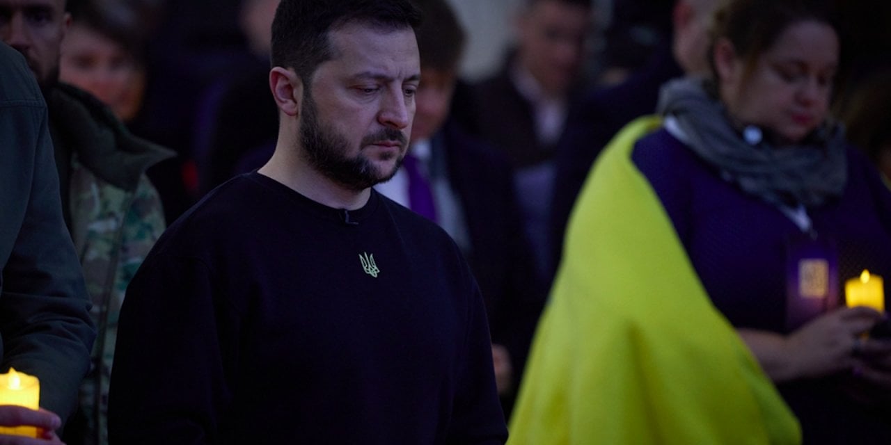 Zelenskiy: İşgalciler Bahmut kentini fiilen yok etti