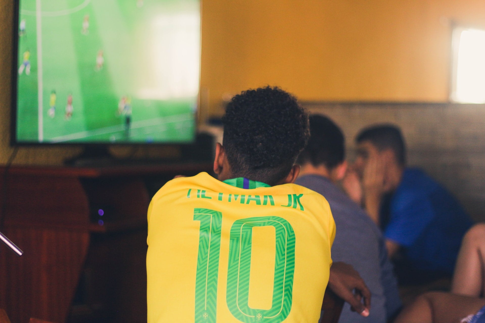 Neymar, İspanya'da yargılandığı davadan beraat etti