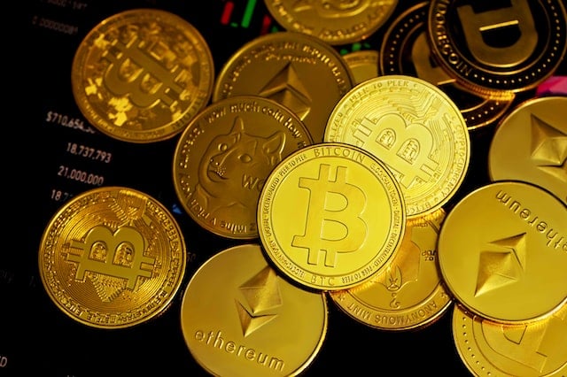 Dünyaca ünlü kripto para borsasına büyük suçlama