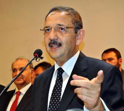 Başkan Özhaseki milletvekilliği adaylığı için istifa etti (2)
