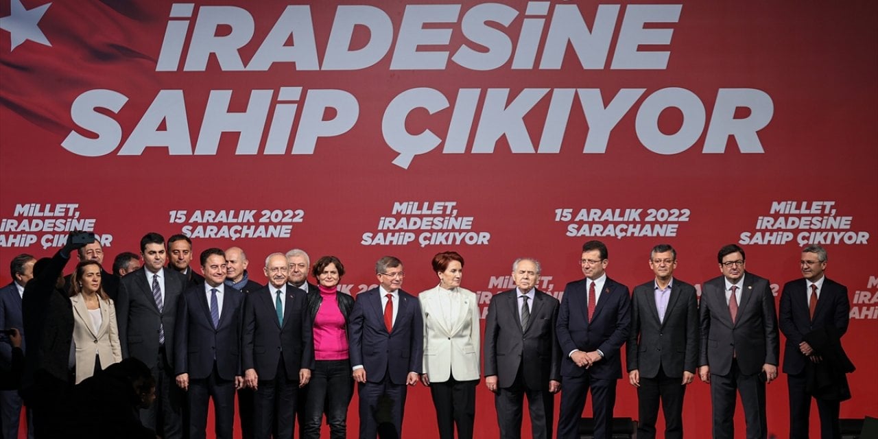 Saraçhane'de ''Millet, iradesine sahip çıkıyor'' mitingi