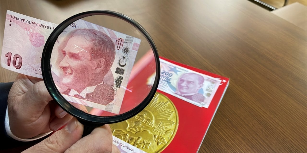 Para uzmanından sıfırı silinen banknot uyarısı