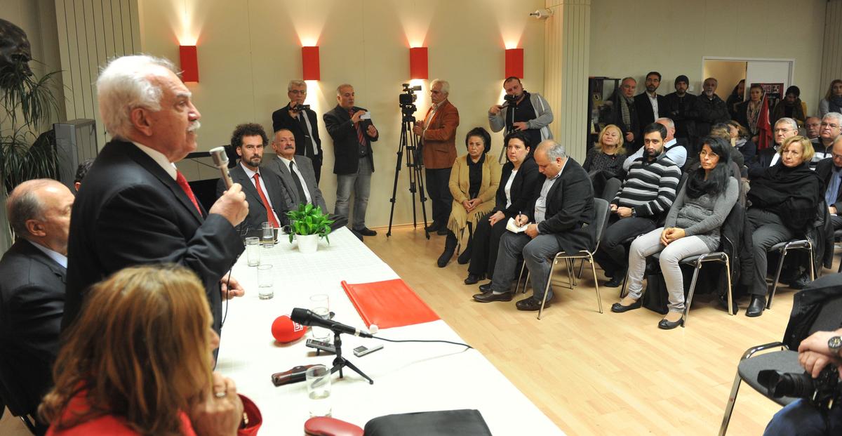 Doğu Perinçek, Frankfurt'ta konuştu