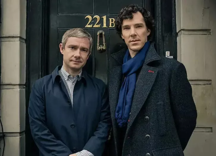 Sherlock'un yaratıcısından Benedict Cumberbatch ve Martin Freeman'a çağrı!