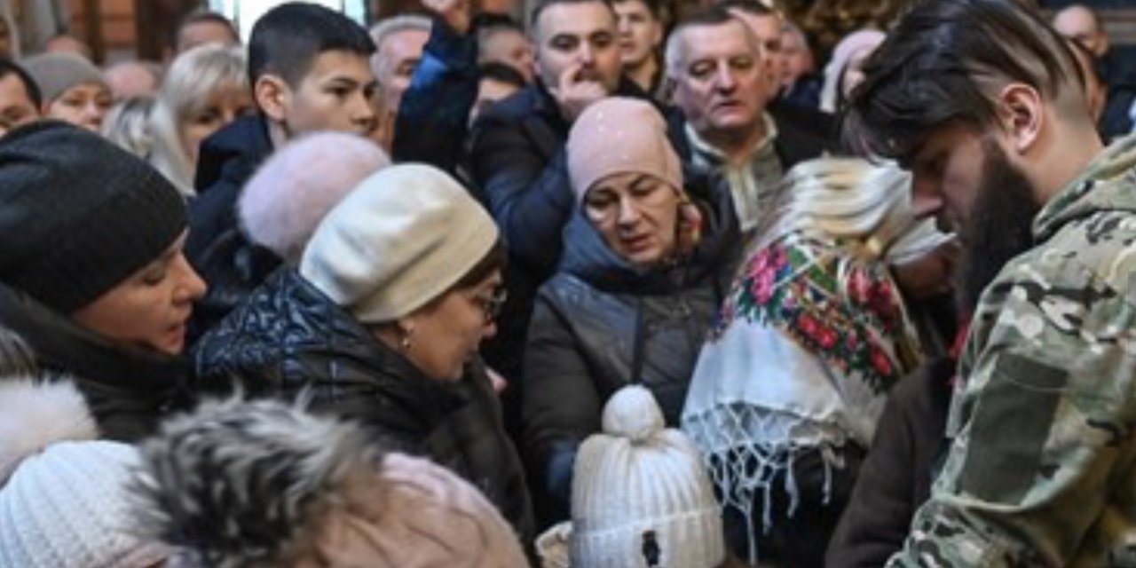 Lviv'de Ortodoks Hristiyanların Noel kutlamaları