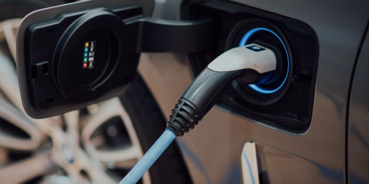 Hollanda'da elektrikli otomobil satışları arttı