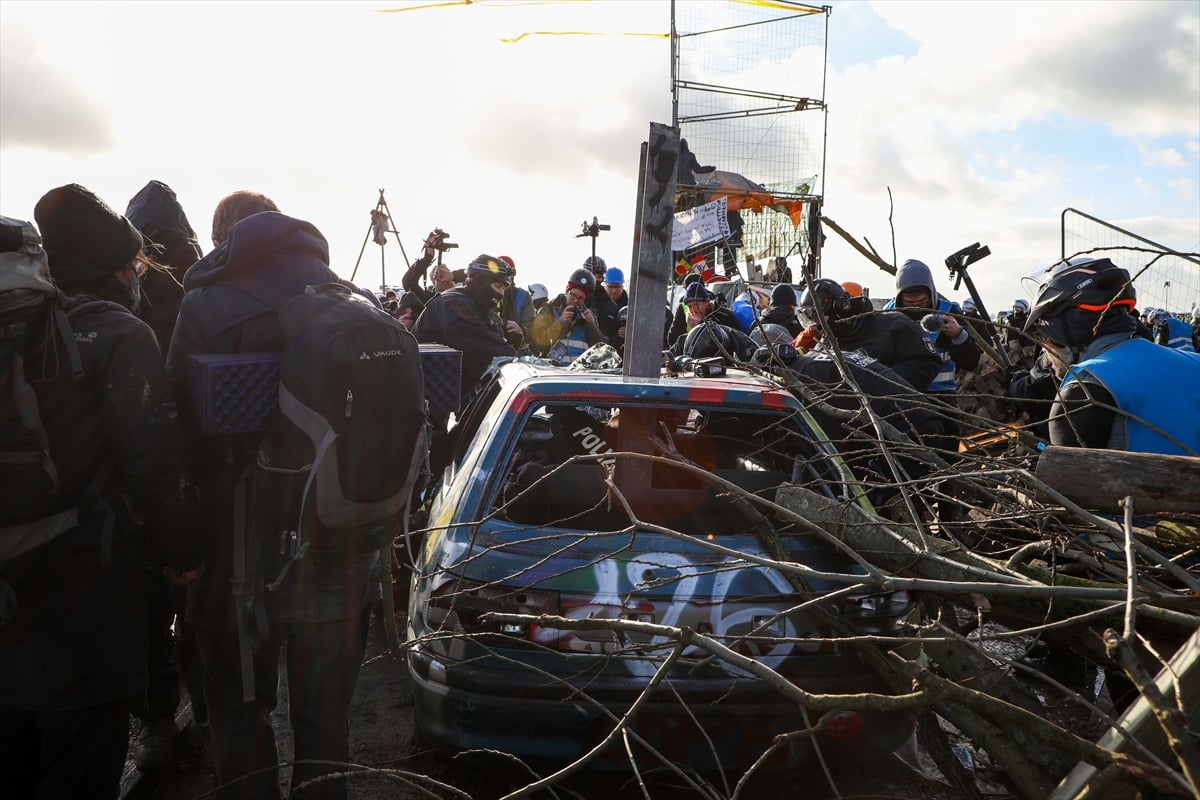 Almanya'da maden protestosuna destek: 35 bin kişi toplandı