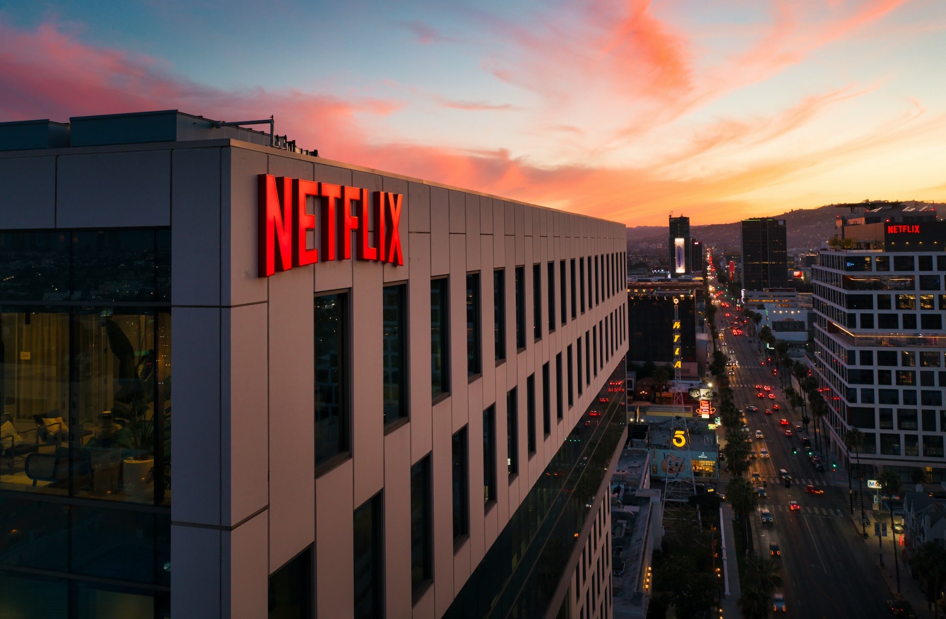 Netflix'in abone sayısı artmaya devam ediyor