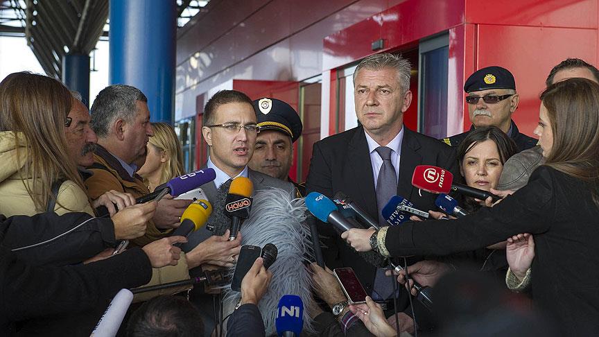 Sığınmacılar Hırvatistan'a trenle götürülecek